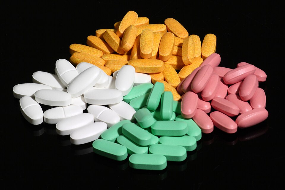 Nebraskans could qualify for money in generic drug price-fixing settlements