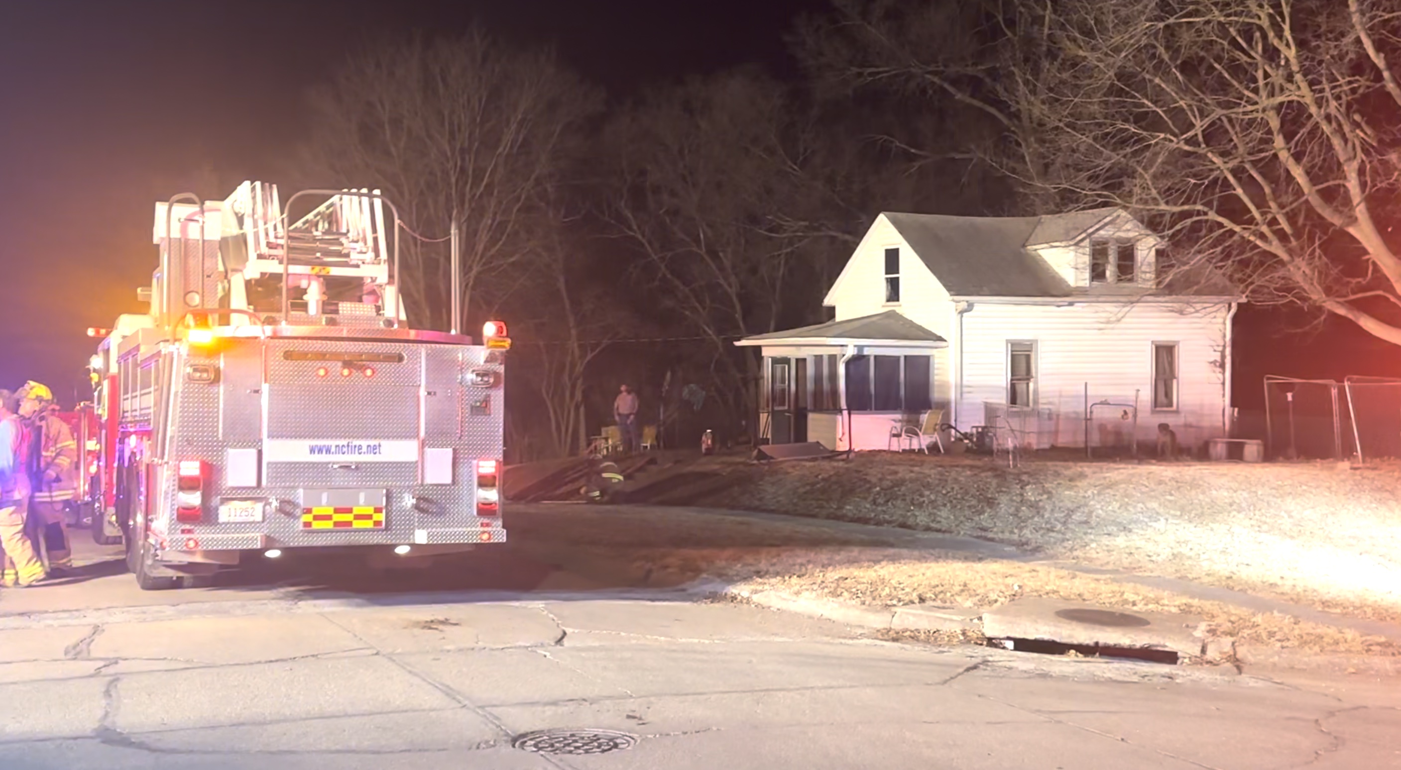 Interior attack promptly ends house fire