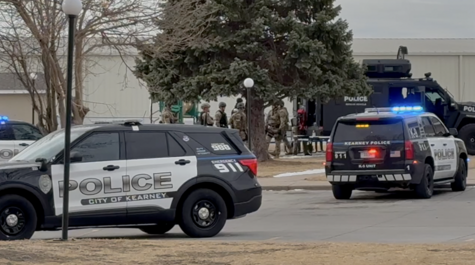 Kearney police arrest man on multiple felonies after SWAT deployment