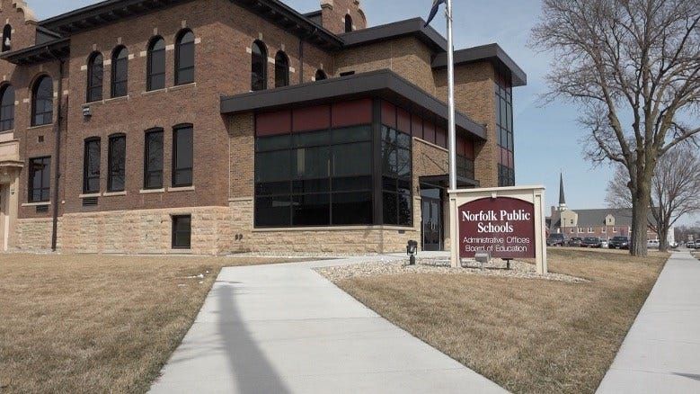 Norfolk Public Schools to vote on teacher's pay increase