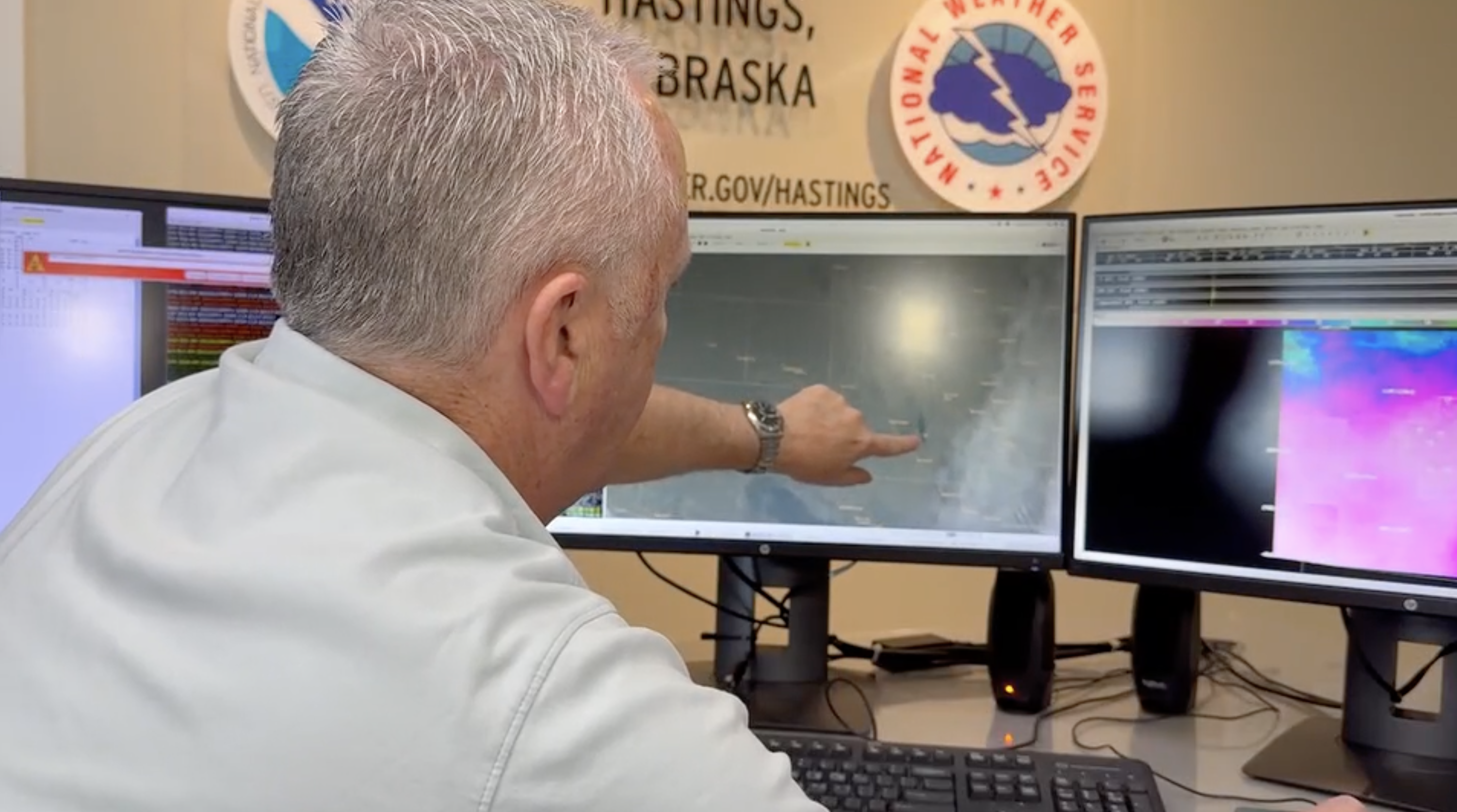 How National Weather Service tracks Nebraska wildfires with satellite technology
