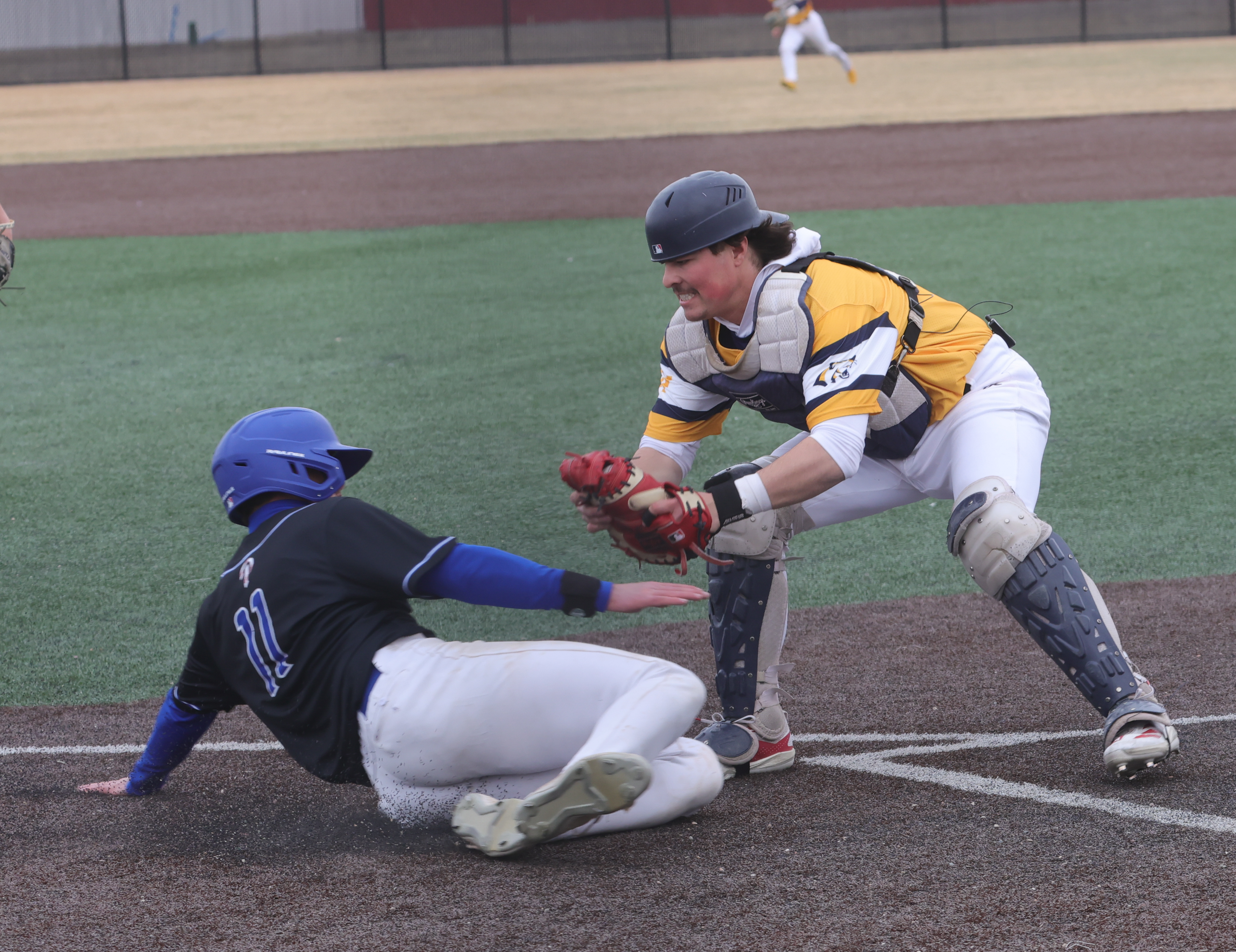 WNCC splits contests with Miles in an offensive, windy day