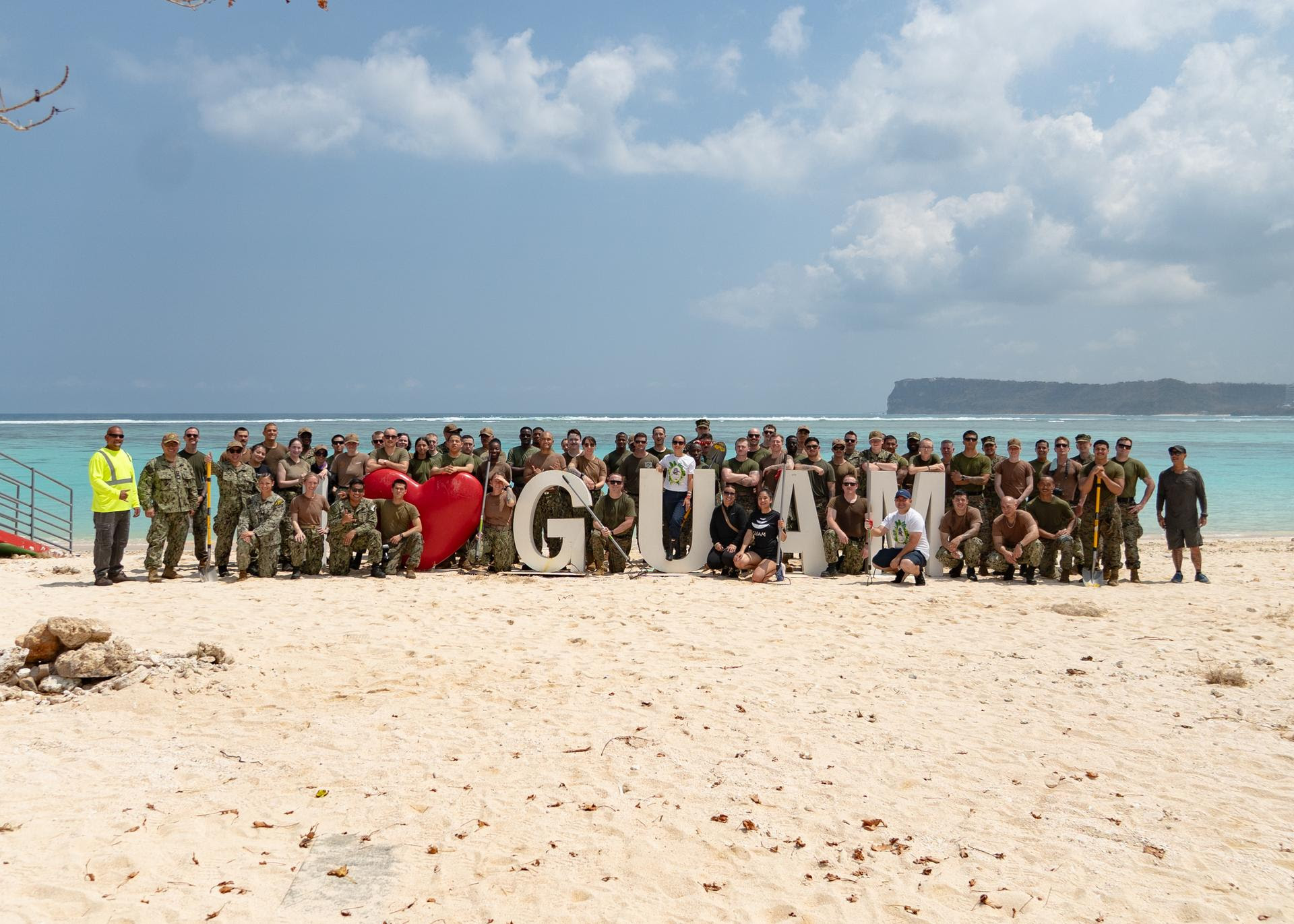 USS Boxer Amphibious Ready Group assists in Guam’s post-Sinlaku recovery