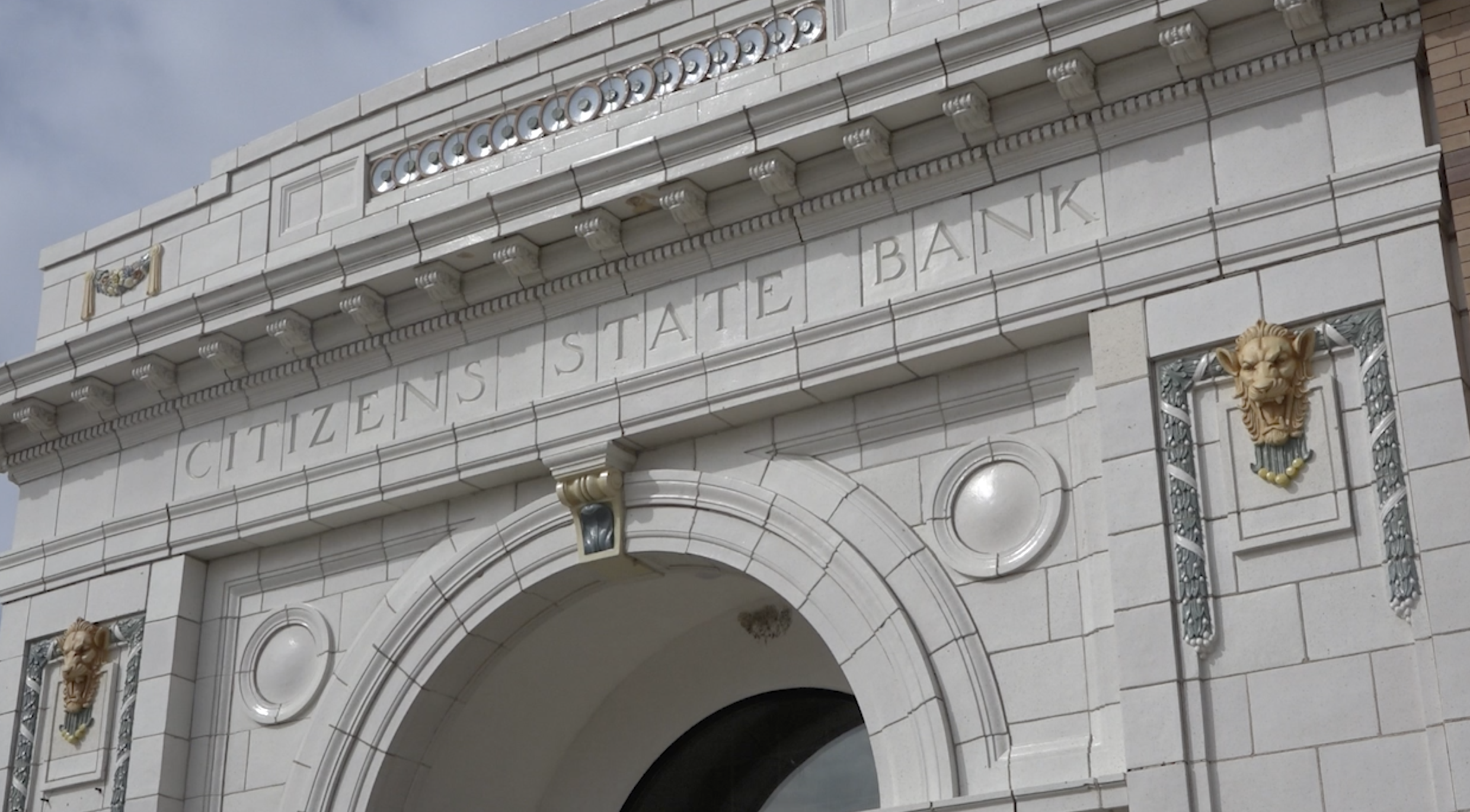 Nebraska woman's vision revives century-old bank