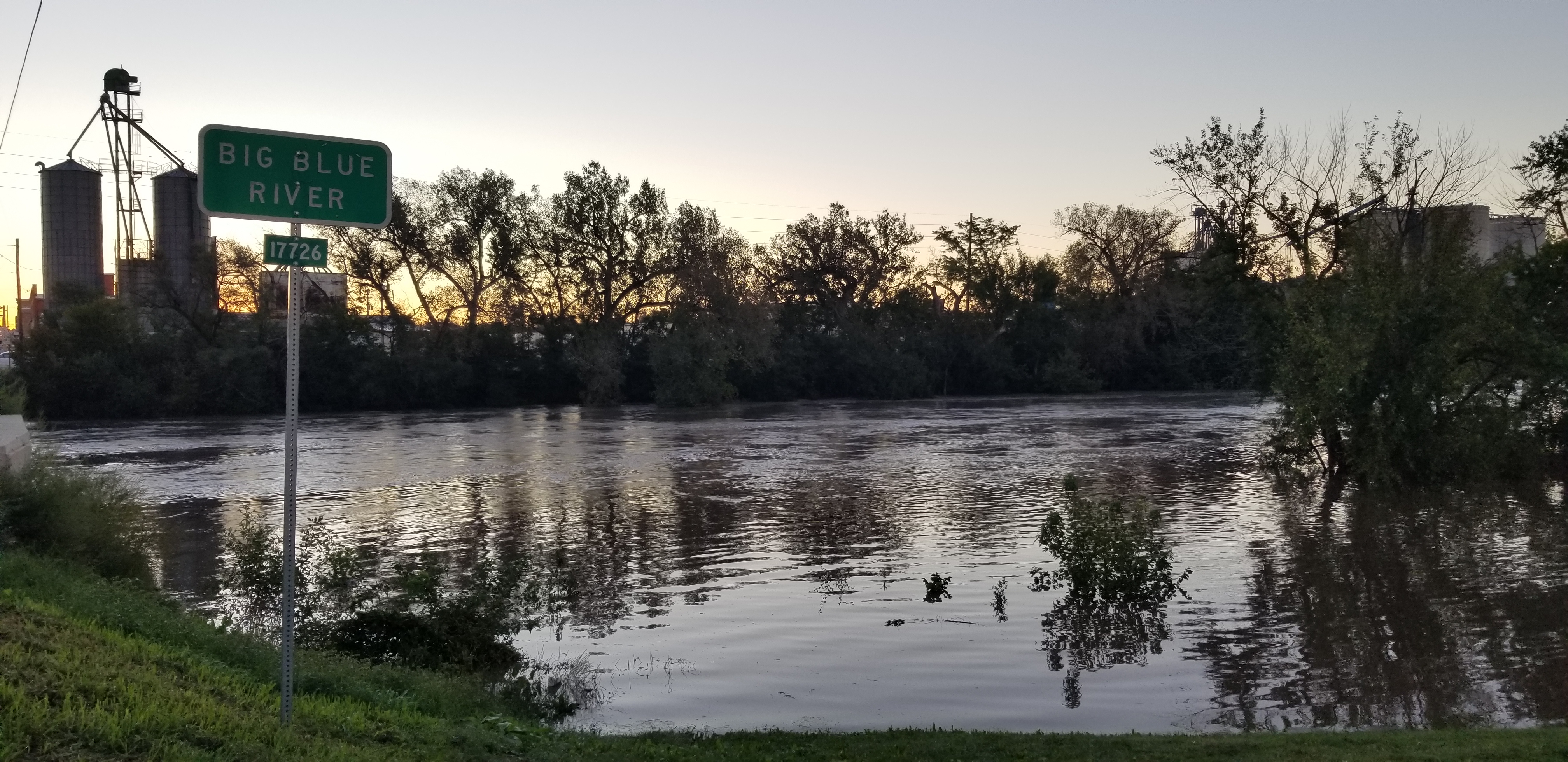 Weather Channel Topper Forecasters back off river crest prediction in Beatrice - Southeast ...